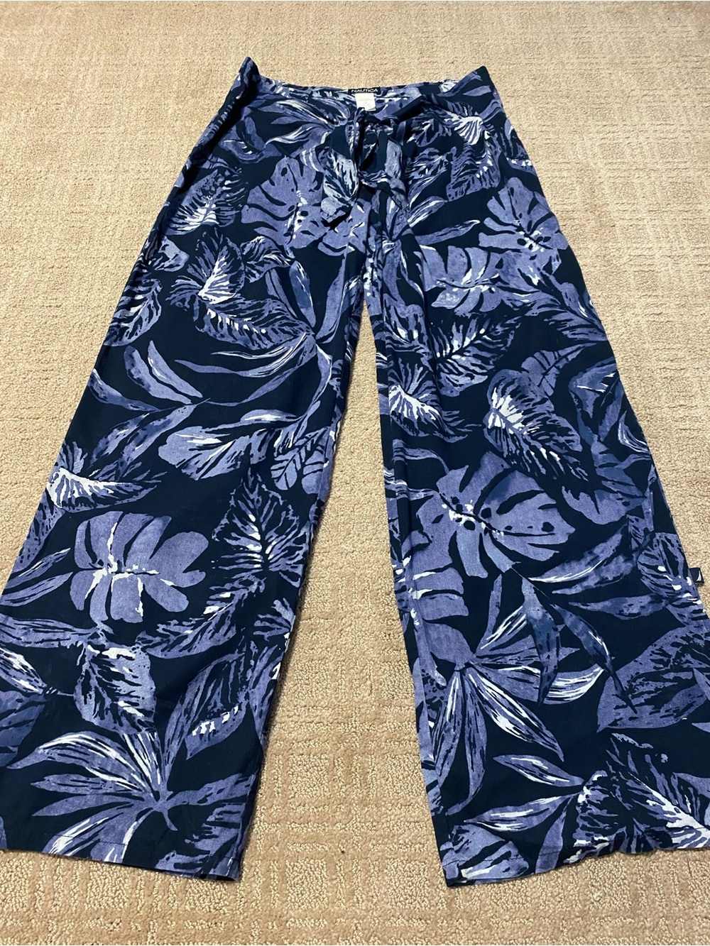 {Nautica} Tropical Palm Print Wide Leg Crop Pants | Blue & White ~ Size Medium